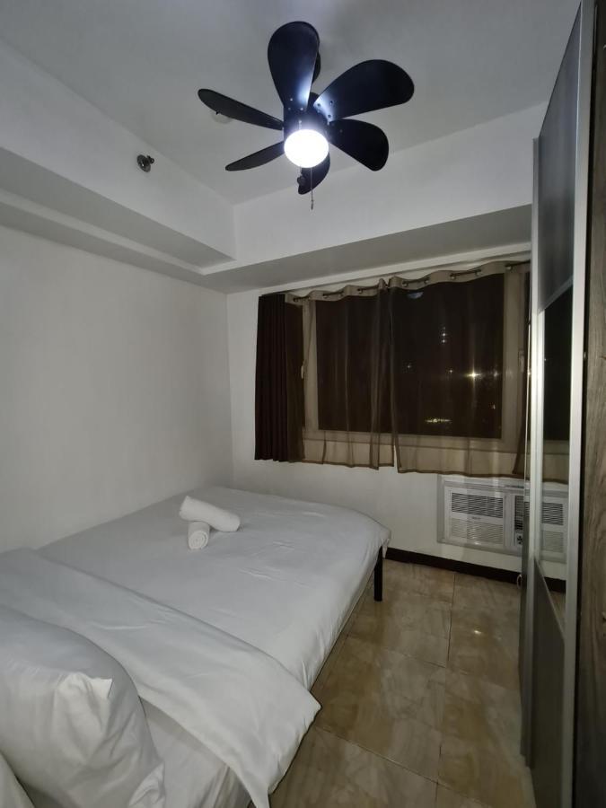Solemare Parksuites Condominium - Condo R Us Manila Kültér fotó