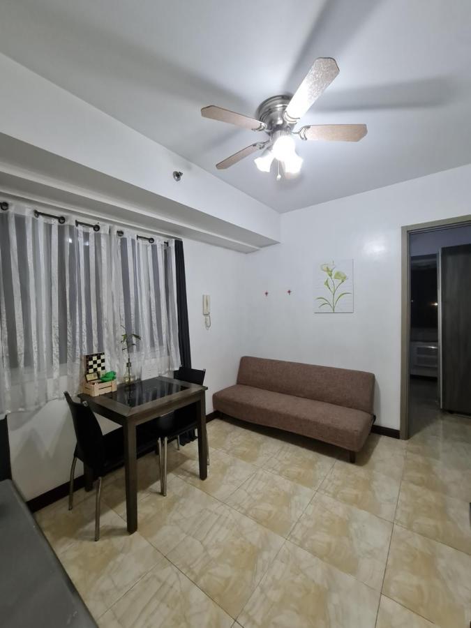 Solemare Parksuites Condominium - Condo R Us Manila Kültér fotó