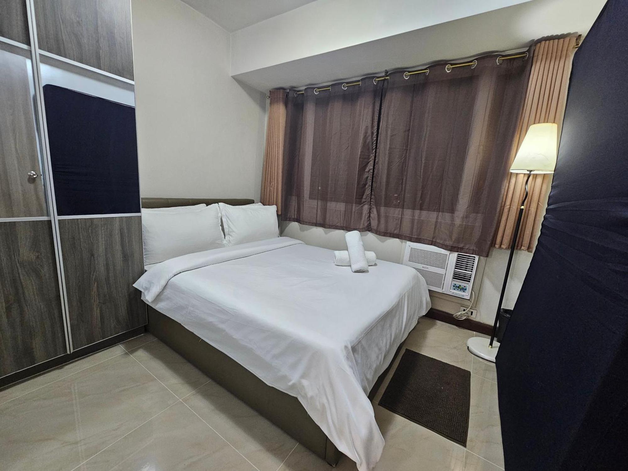Solemare Parksuites Condominium - Condo R Us Manila Kültér fotó