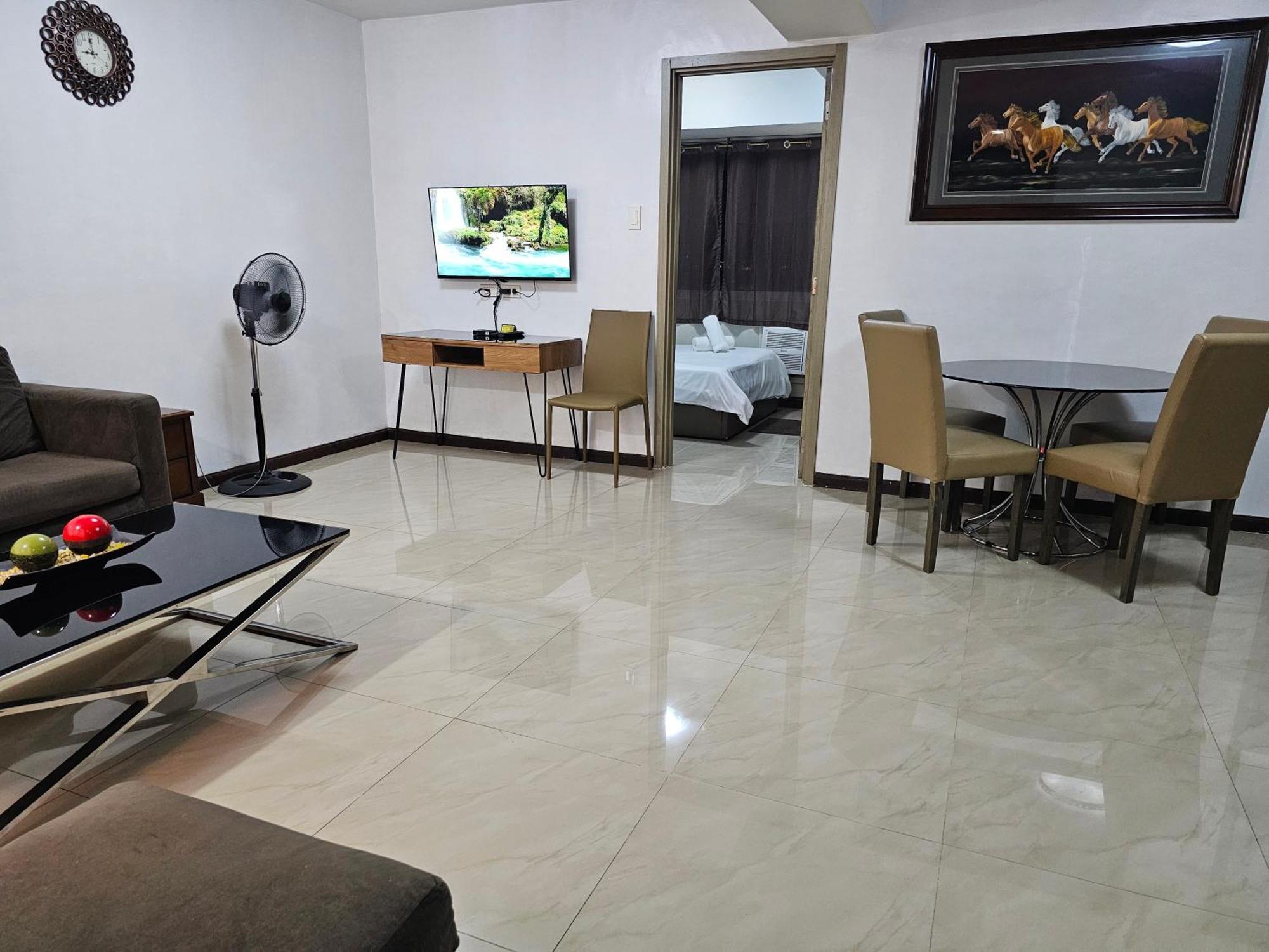 Solemare Parksuites Condominium - Condo R Us Manila Kültér fotó